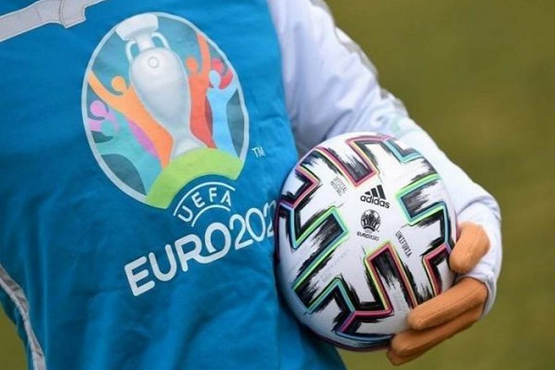 Giải bóng đá Euro là giải đấu hấp dẫn nhất hành tinh
