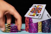 Poker tại Mot88 có nhiều mức cược khác nhau từ nhỏ đến lớn.